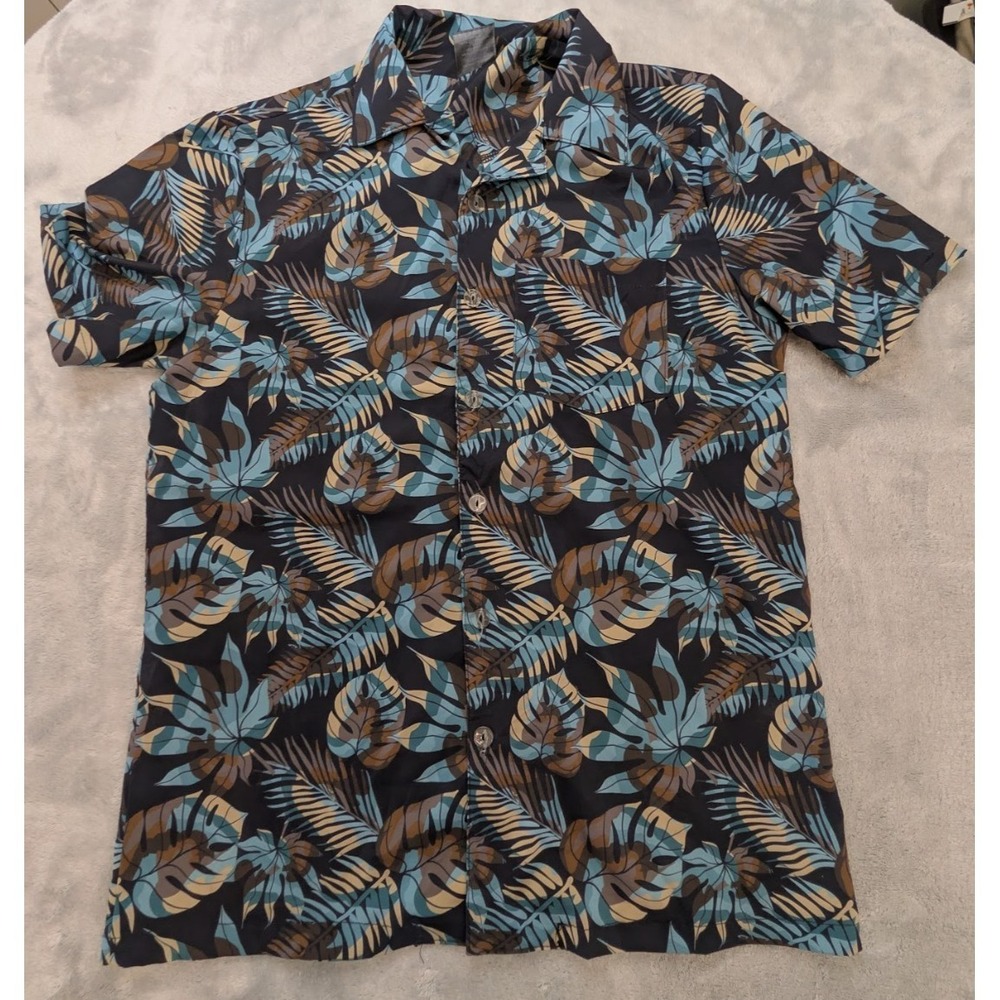 Chillin Dylan Hawaiian Shirt Mens Small Tropical Camp Button Up Aloha Black